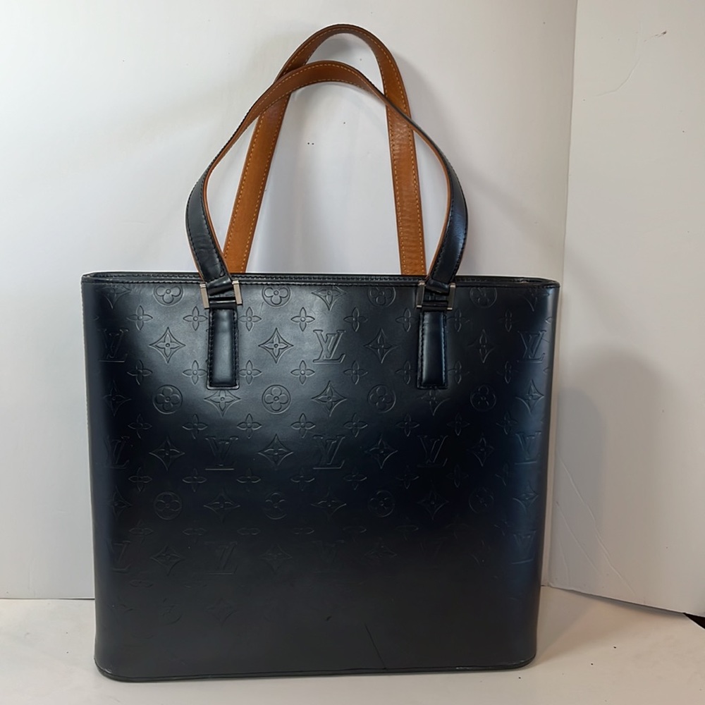 Louis Vuitton Matt Black Leather Stockton Bag LV Signature Embossed,2Flap pocket - Picture 3 of 14